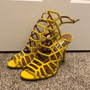 Steve Madden Yellow Honeycomb Heels
